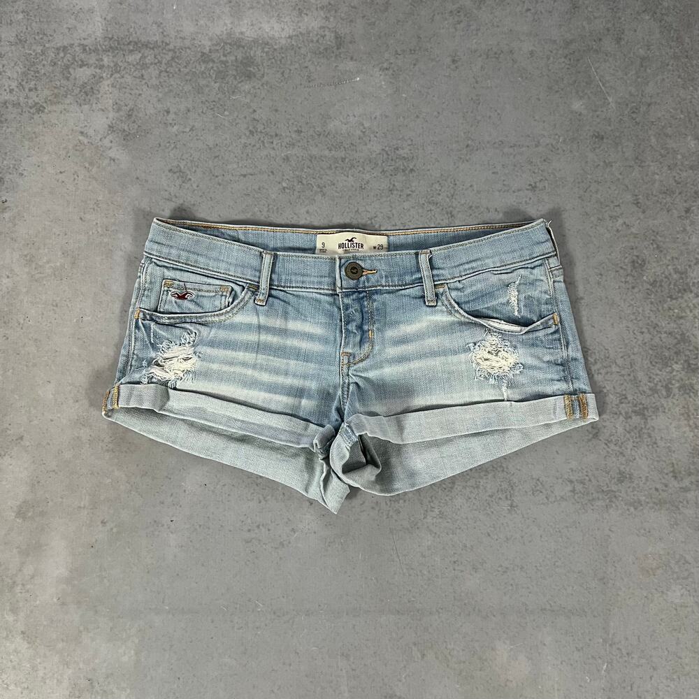 Low Rise Hollister Co. Women’s Light Denim Shorts Size: 9/29